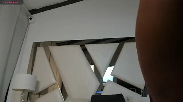 OliviaBurning online show from 02.12.26