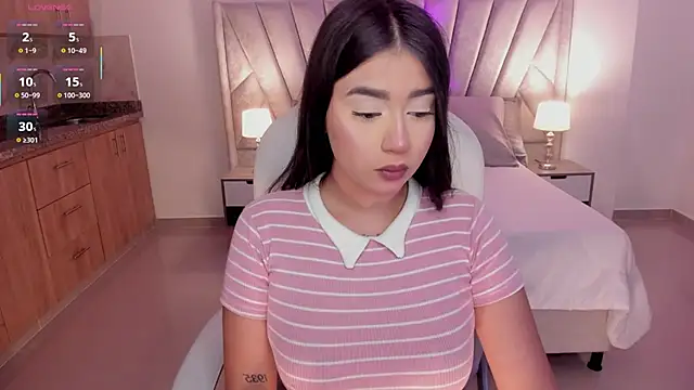 amelie jhons online show from 10.05.25