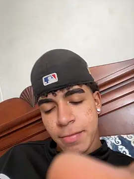 JoanG10 online show from 12.05.25