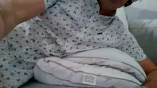 costanza7070 online show from 03.20.25