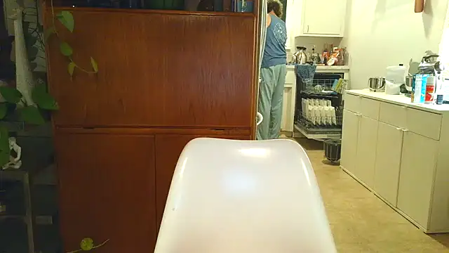 costanza7070 online show from 09.18.25