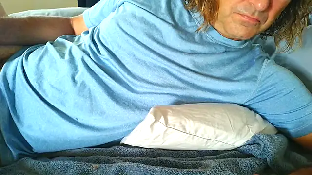 costanza7070 online show from 10.20.25