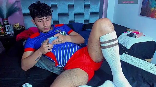 Piggy Eddy online show from 01.07.25