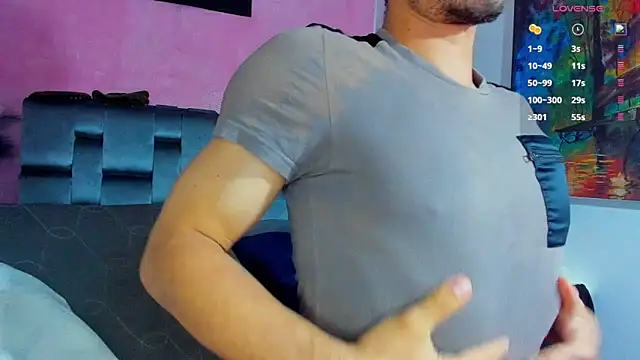 Piggy Eddy online show from 01.26.25