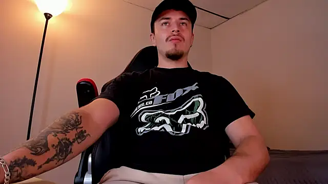 Snapshot of james_connor2 chatting on 03.09.25 james connor2 online show from 03.09.25