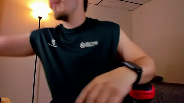 Snapshot of james_connor2 chatting on 03.22.25 james connor2 online show from 03.22.25