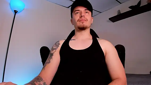 Snapshot of james_connor2 chatting on 01.14.26 james connor2 online show from 01.14.26