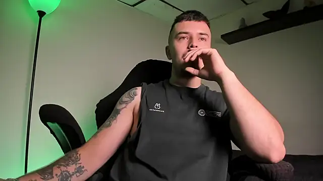 Snapshot of james_connor2 chatting on 02.07.26 james connor2 online show from 02.07.26