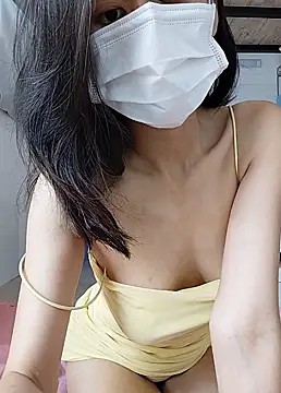 Snapshot of Hera_hera chatting on 09.15.25 Hera hera online show from 09.15.25