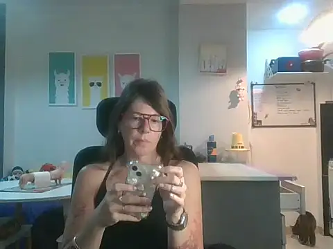 Calentandote online show from 10.13.25