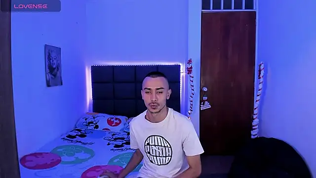 steven hott8 online show from 12.15.24