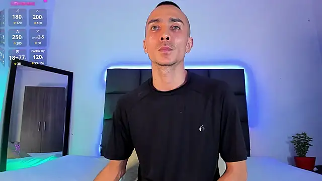 steven hott8 online show from 02.08.25