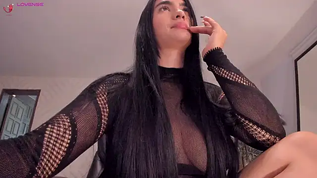 NatyFerrer  online show from 01.24.25