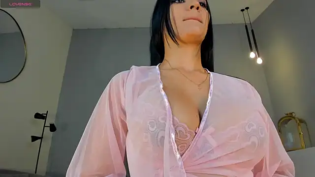 NatyFerrer  online show from 02.20.25