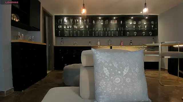 NatyFerrer  online show from 02.28.25