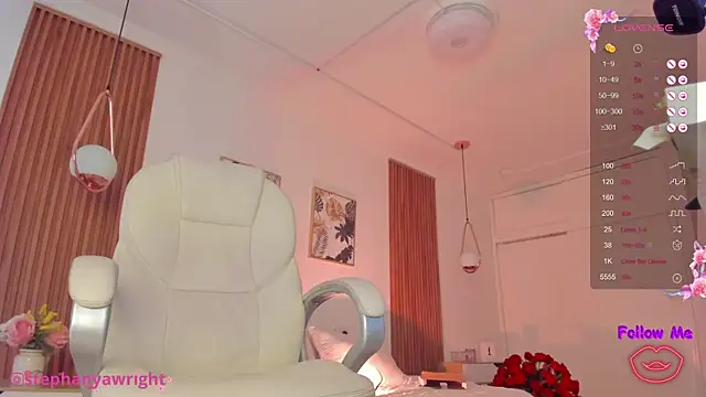 TiffanyWright online show from 01.21.25