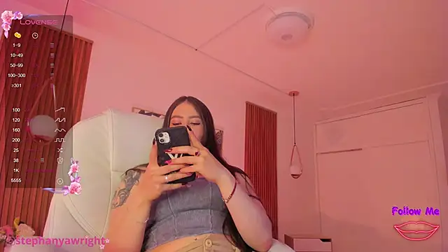 TiffanyWright online show from 02.14.25