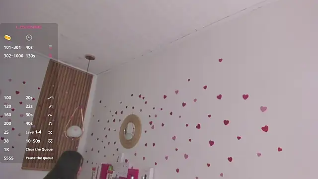 Snapshot of TiffanyWright chatting on 03.31.26 TiffanyWright online show from 03.31.26