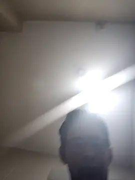 Snapshot of VL25DN26 chatting on 10.06.25 VL25DN26 online show from 10.06.25