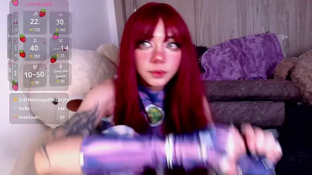 Snapshot of Alicedangerrr chatting on 03.04.25 Alicedangerrr online show from 03.04.25