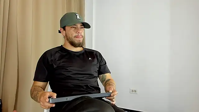 Beard xox online show from 01.13.25