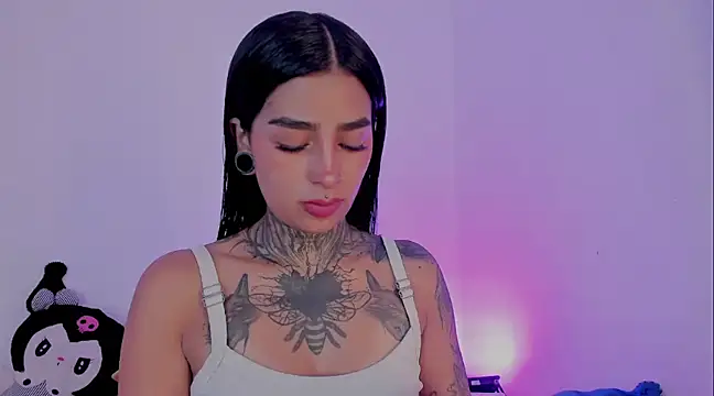 shadowcatt  online show from 01.07.25