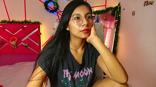 Snapshot of _Jessi29_ chatting on 12.27.24 Jessi29 online show from 12.27.24