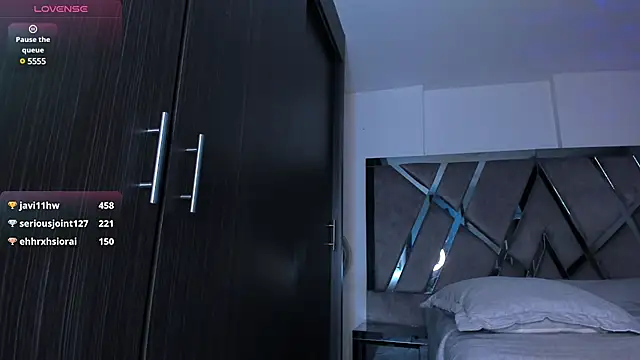 samaay07  online show from 01.27.25