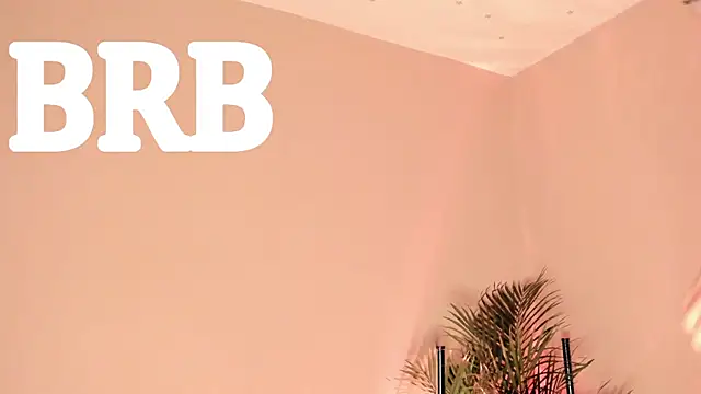 Snapshot of luck_noor7 chatting on 10.28.25 luck noor7 online show from 10.28.25