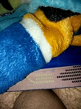 slawlargo01 online show from 03.05.26