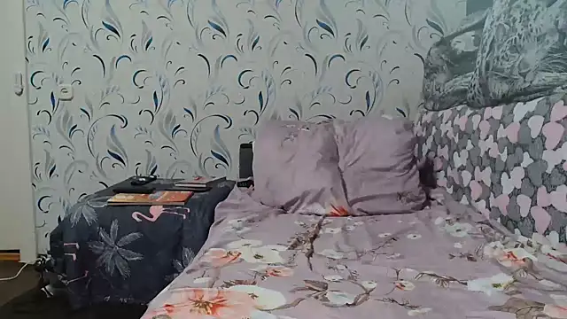 Vika  online show from 02.23.25