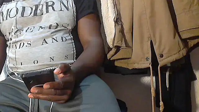 Snapshot of mmoiblack chatting on 01.31.26 mmoiblack online show from 01.31.26