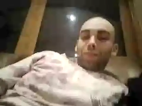 Snapshot of DrbigdickUK chatting on 01.01.25 DrbigdickUK online show from 01.01.25