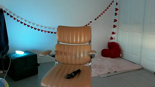 Sapphir3xoxo online show from 03.06.25