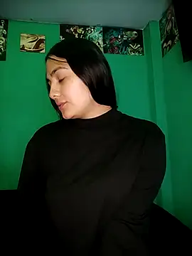 Nahiara velez online show from 07.24.26