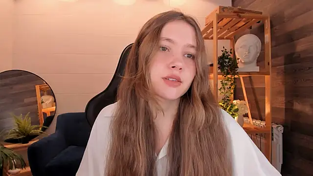 Snapshot of MaryannSoftt chatting on 11.19.25 MaryannSoftt online show from 11.19.25