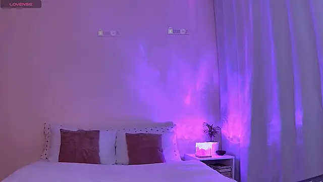 StacyWorry online show from 03.22.25