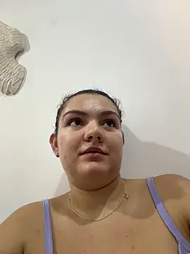 Snapshot of eva_y_marcelo chatting on 04.04.26 eva y marcelo online show from 04.04.26