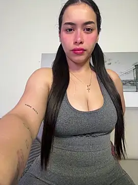 SophieRoyals online show from 03.26.26