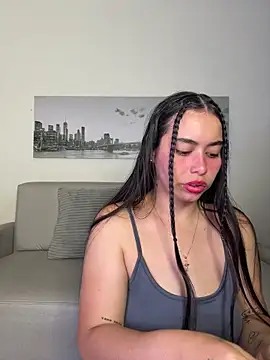 SophieRoyals online show from 06.26.26