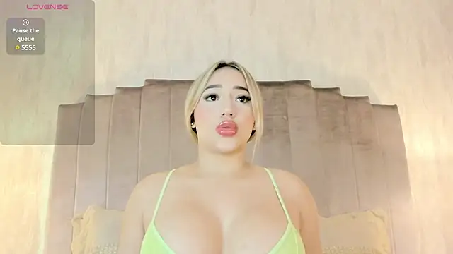 ashlyestone online show from 02.28.25