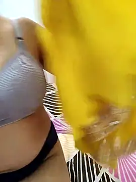 Diya Chopra online show from 03.03.25