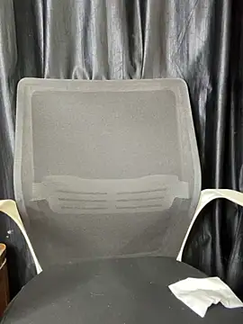 Snapshot of Diya_Chopra chatting on 02.04.26 Diya Chopra online show from 02.04.26