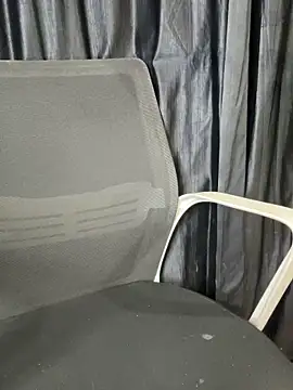 Snapshot of Diya_Chopra chatting on 02.19.26 Diya Chopra online show from 02.19.26