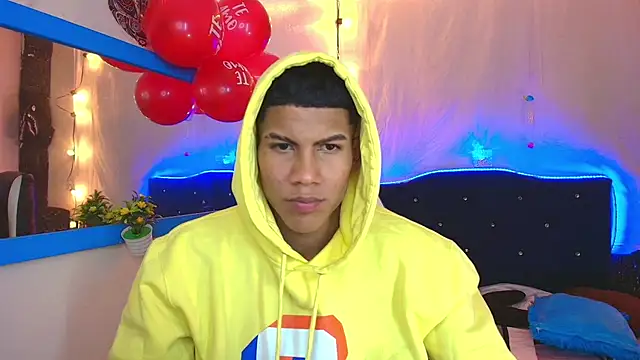 Damian latinxxx online show from 02.14.25