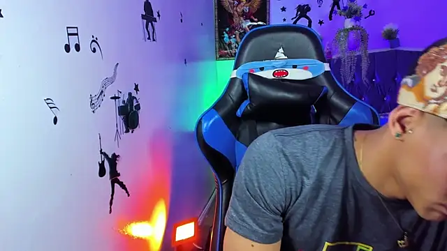 Damian latinxxx online show from 09.11.25