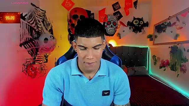 Damian latinxxx online show from 10.11.25