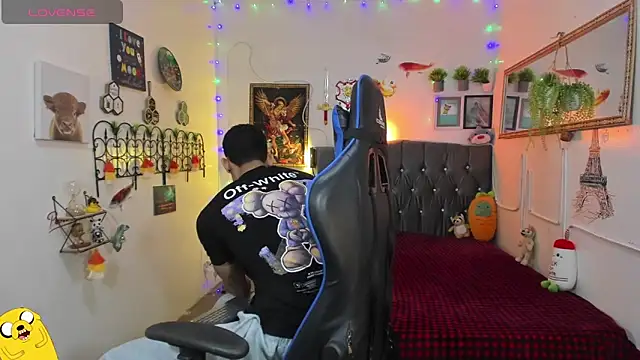 Damian latinxxx online show from 01.10.26