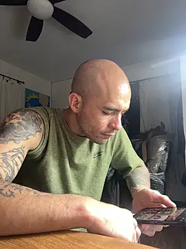 JohnnyDeep187 online show from 12.20.25