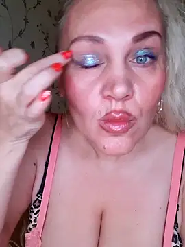 IsabellaBoni online show from 11.23.25